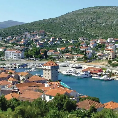 Апартаменты With Sea View I Poljica (Trogir)