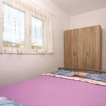 Beautiful In Poljica With Wifi Apartment